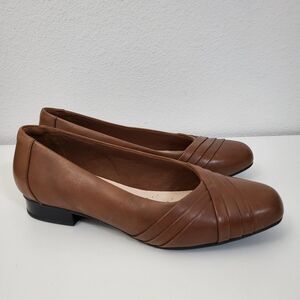 CLARKS Juliet Petra Womens 12 W Brown Leather Shoes Low Heel Flats Wide Width